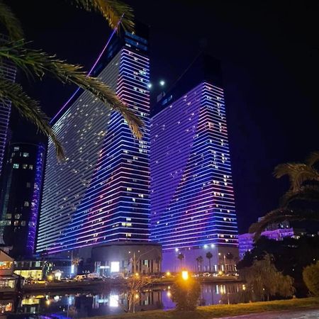 Downtown Centre In Batumi Aparthotel Orbi City In 巴统 外观 照片