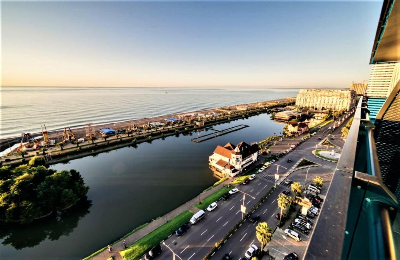 Downtown Centre In Batumi Aparthotel Orbi City In 巴统 外观 照片