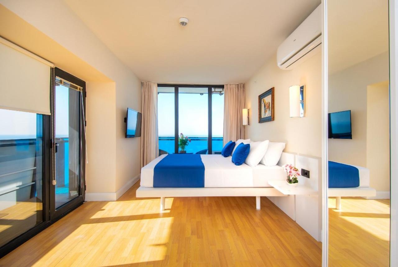 Downtown Centre In Batumi Aparthotel Orbi City In 巴统 外观 照片