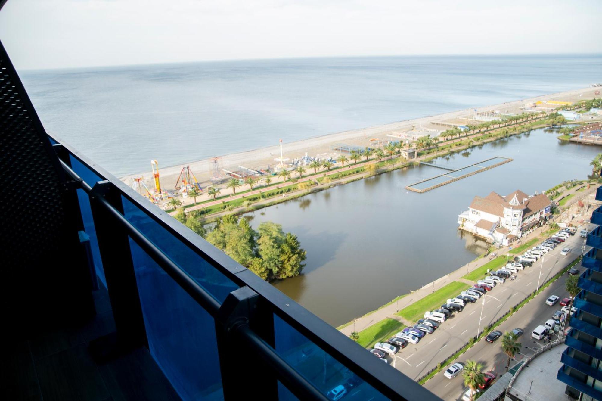 Downtown Centre In Batumi Aparthotel Orbi City In 巴统 外观 照片