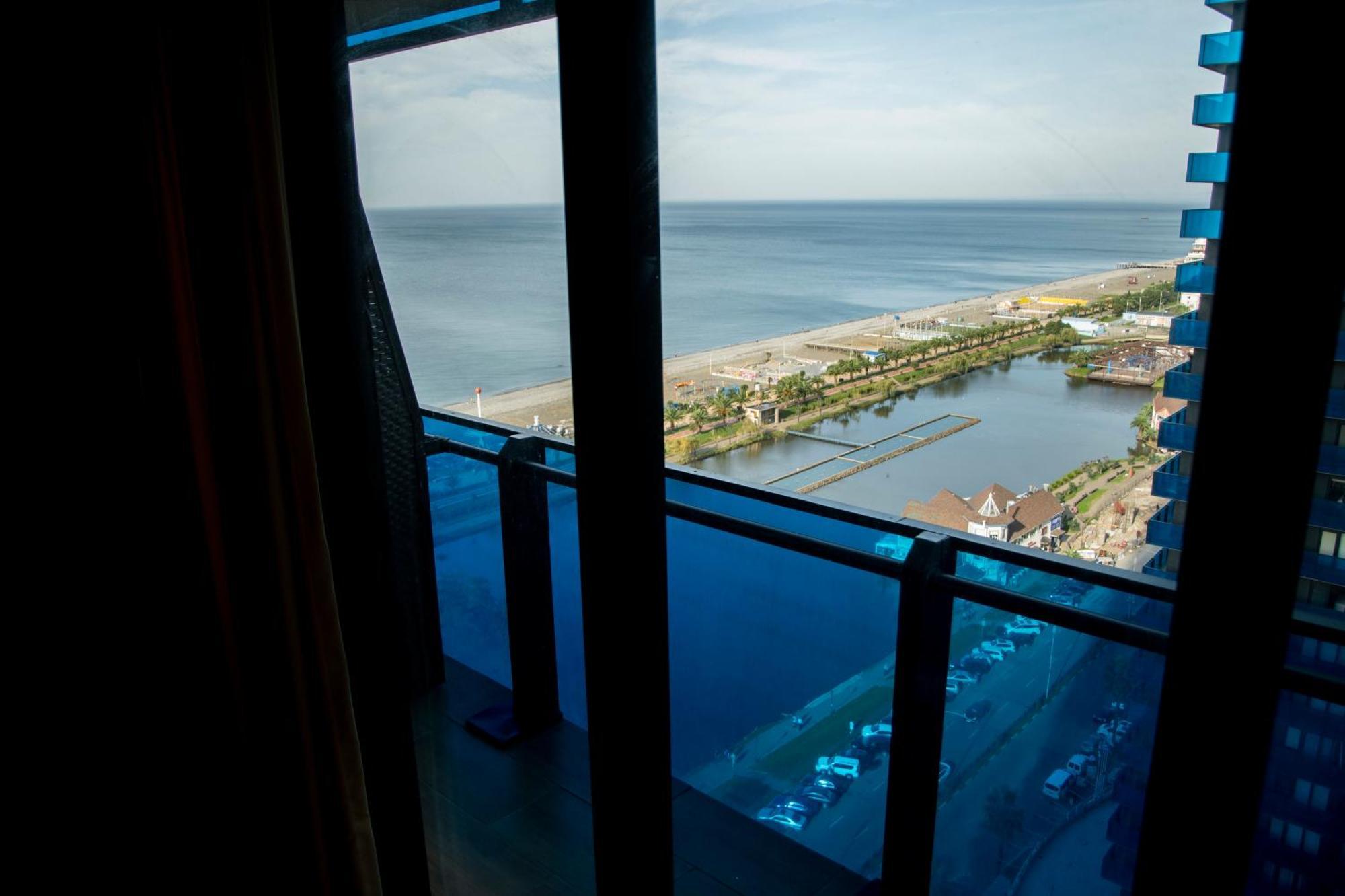 Downtown Centre In Batumi Aparthotel Orbi City In 巴统 外观 照片